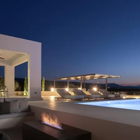 Caelum Villa, By Hellocrete 别墅 *