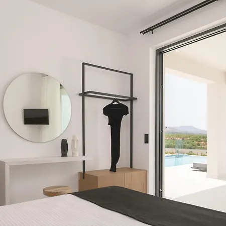 Villa Caelum Villa, By Hellocrete Pikris
